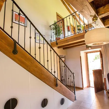 Отель Casa Rural Gallu Juancho Гобьендес