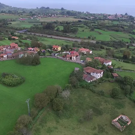 Отель Casa Rural Gallu Juancho 2*