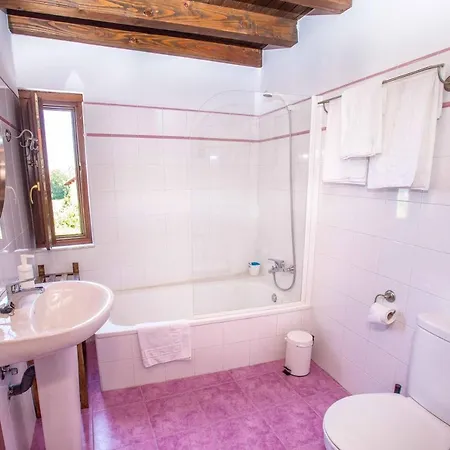 Casa Rural Gallu Juancho 2*